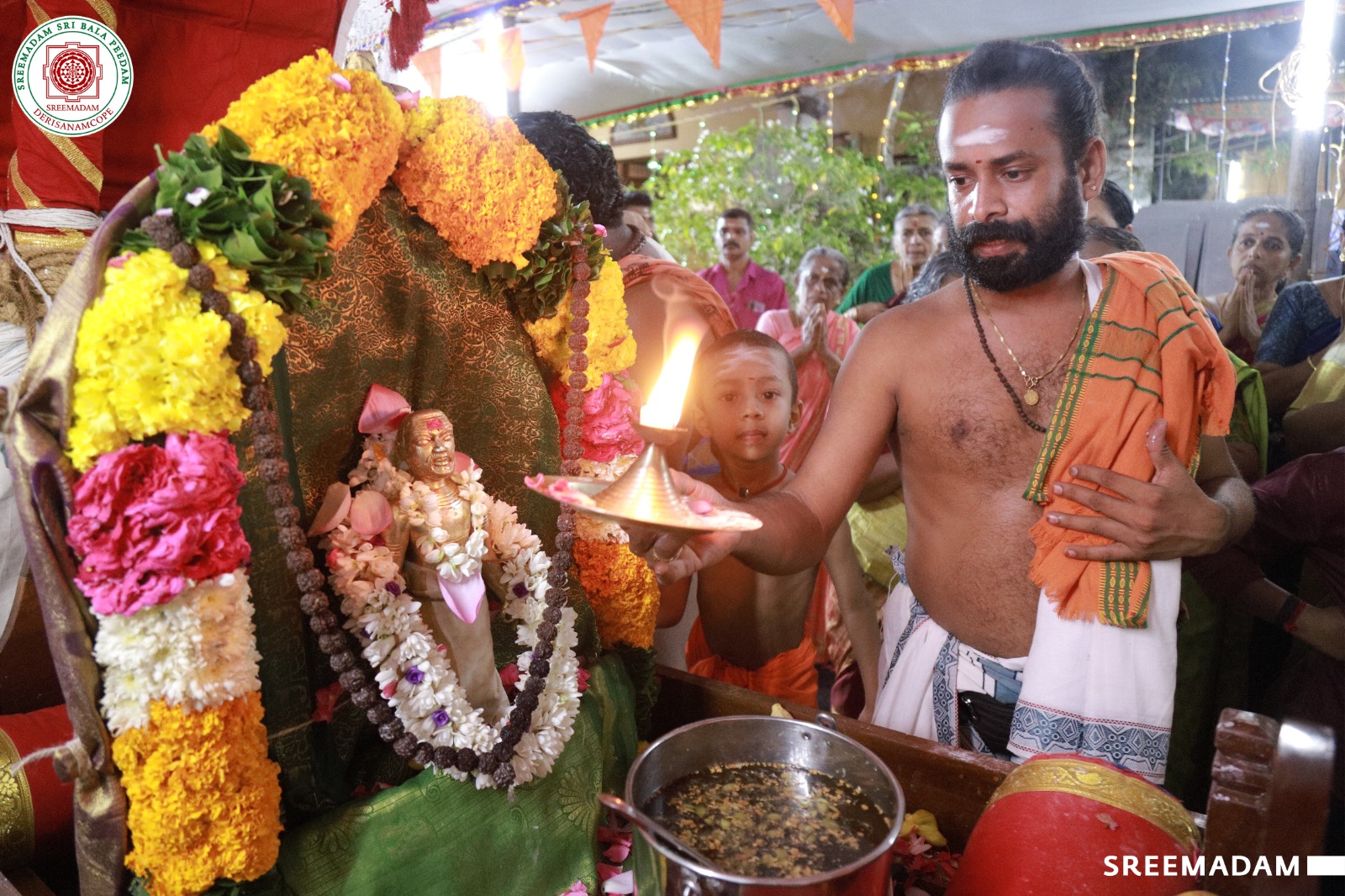 Divine Glimpses of Sadguru Sri Sadasiva Brahmendral Thiruveethi Ula