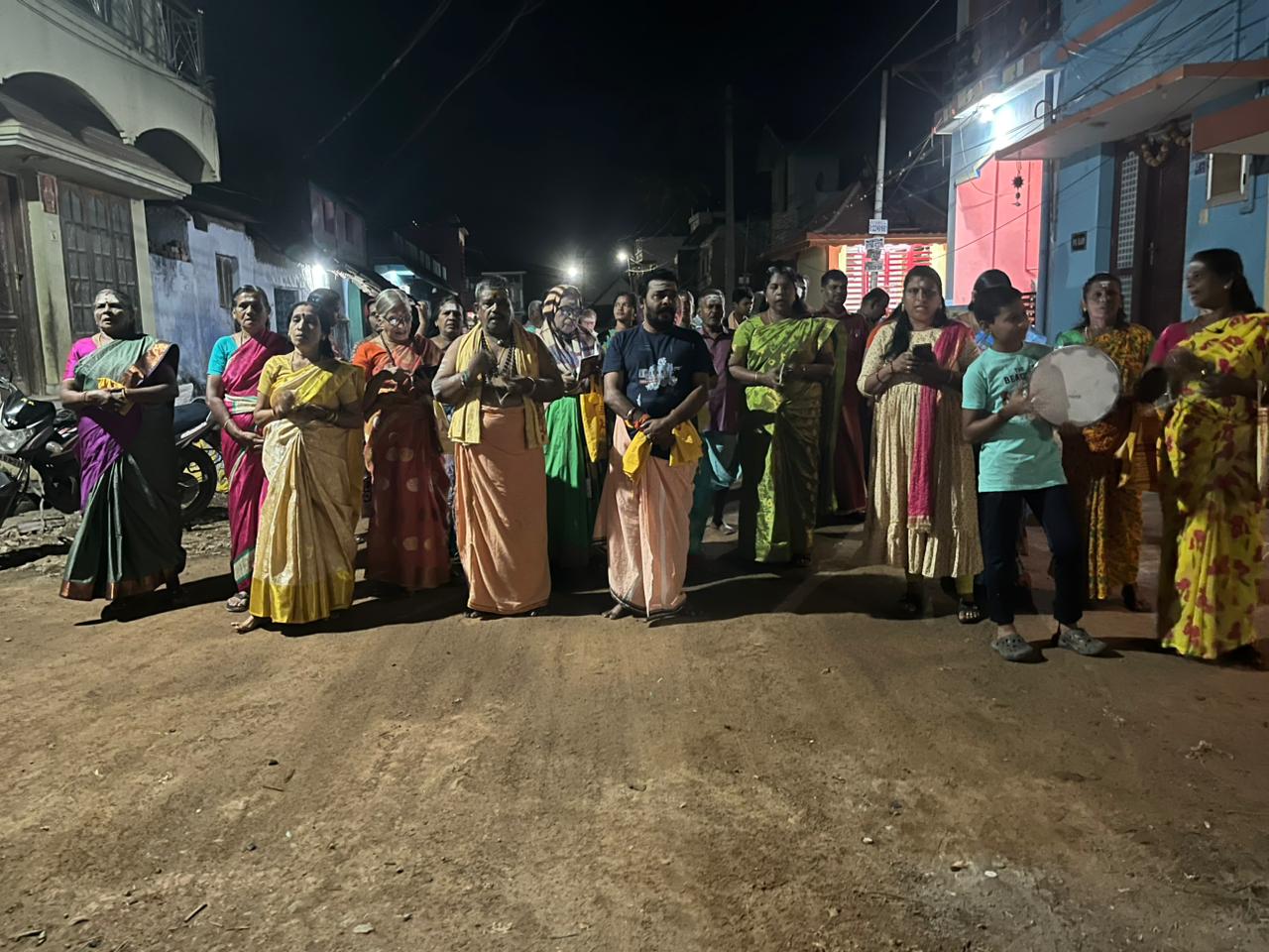 SreeMadam Derisanamcope 6th Year Margazhi Month Thiruvempavai Veedhi Ula “Second Day” 17-12-2025 Wednesday Arulmigu Ulaganayagi Udanurai Sri Raghaveswarar Temple Derisanamcope