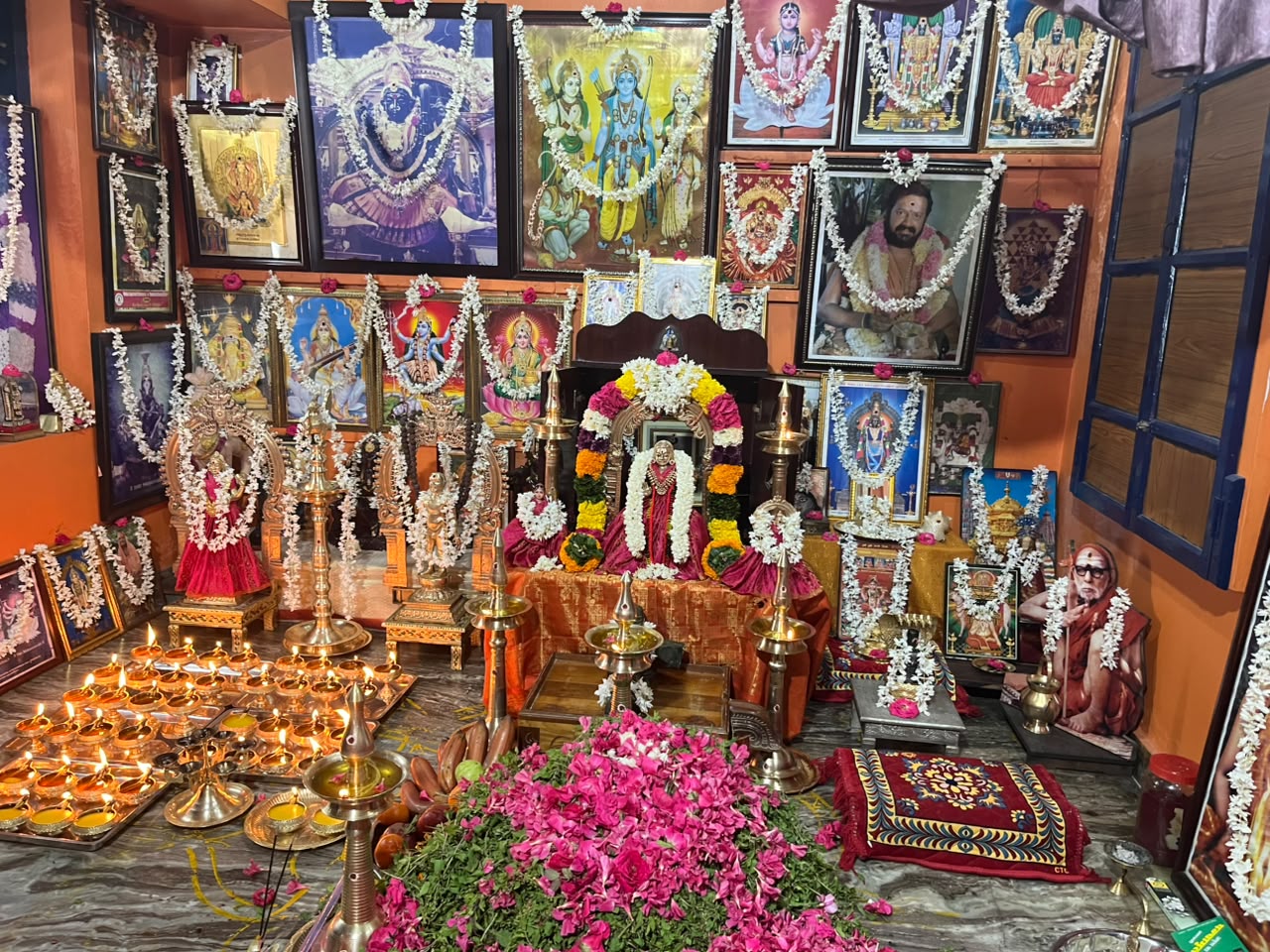Grand Pournami Pooja & Sri Narayani Abhishegam
