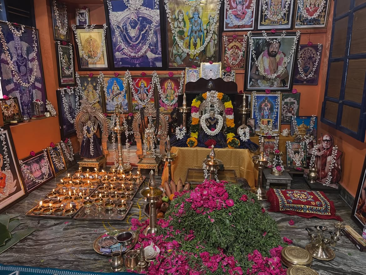 Grand Pournami Pooja & Sri Narayani Abhishegam