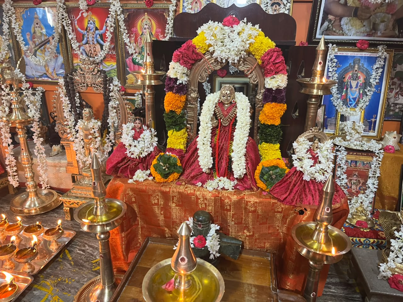 Grand Pournami Pooja & Sri Narayani Abhishegam