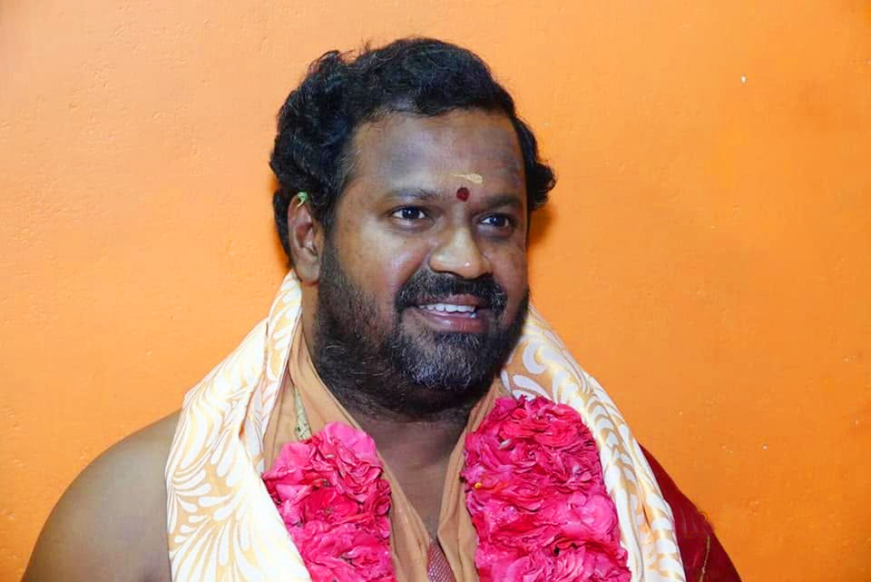 Guru Purnima Special: Padha Pooja & Deeparadhana to Sripuram Sri Sakthi Amma at Sreemadam