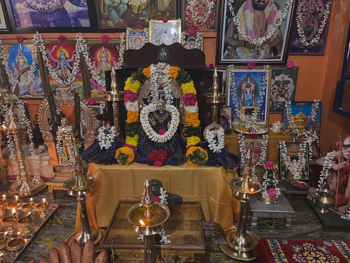 Grand Pournami Pooja & Sri Narayani Abhishegam