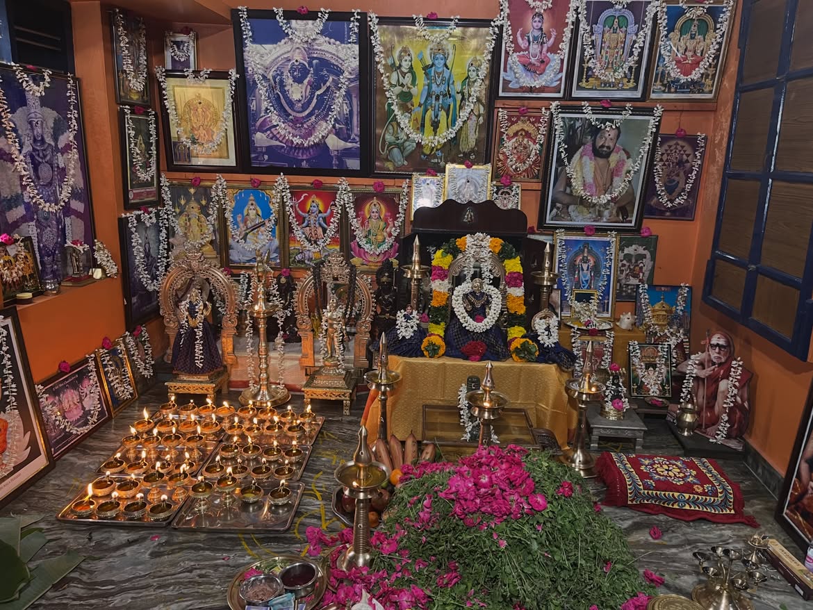 Grand Pournami Pooja & Sri Narayani Abhishegam
