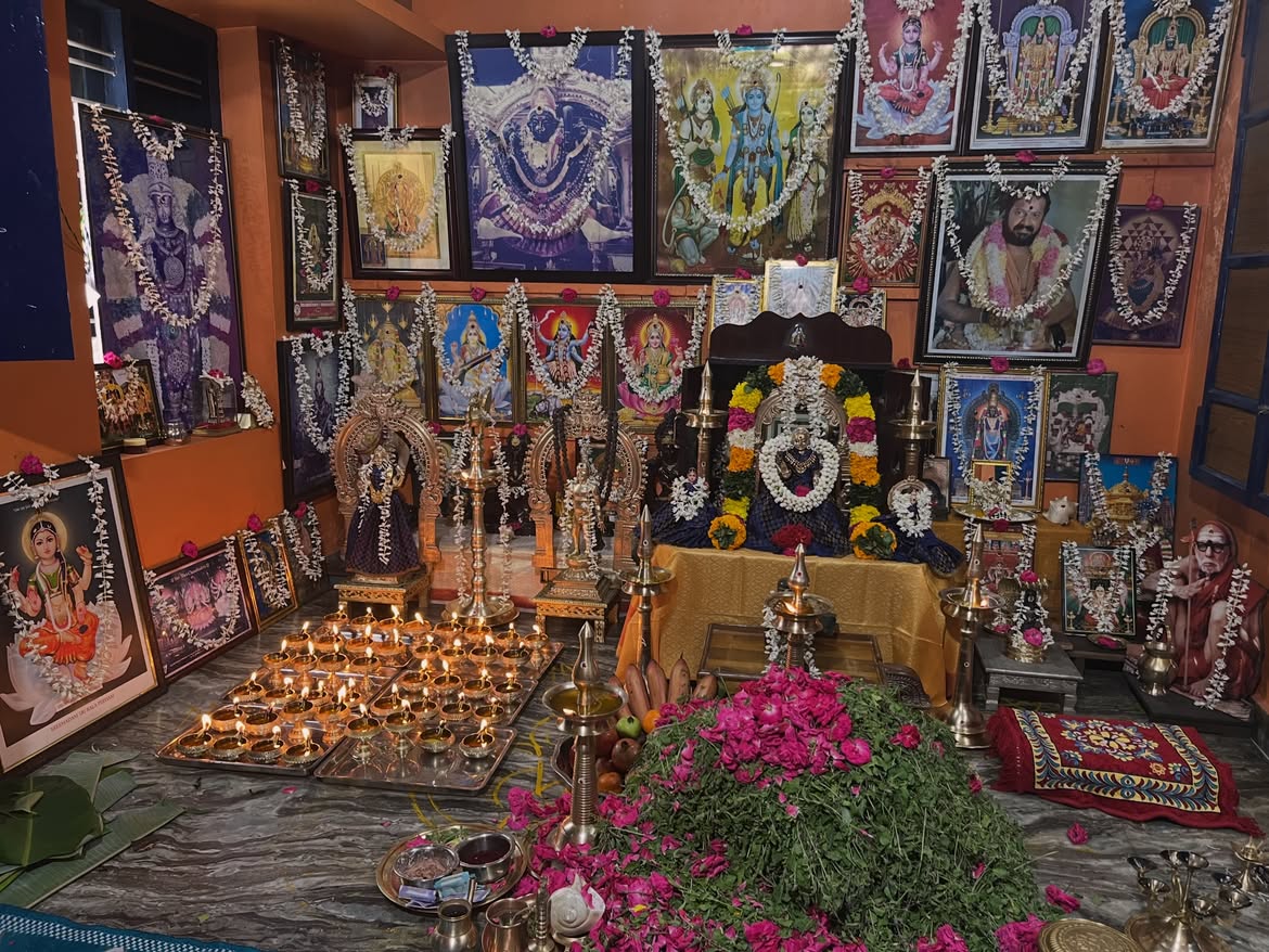 Grand Pournami Pooja & Sri Narayani Abhishegam