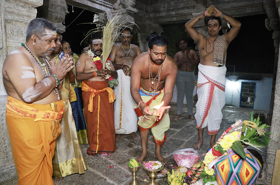 SreeMadam & Shaivam Org Presents Margazhi Grand Marghazhi Bhajanai Abhishega Aradhanai Samapthi Celebration – Sixth Year Celebration Ragaveshvarar Temple, Derisanamcope | 14-01-2026
